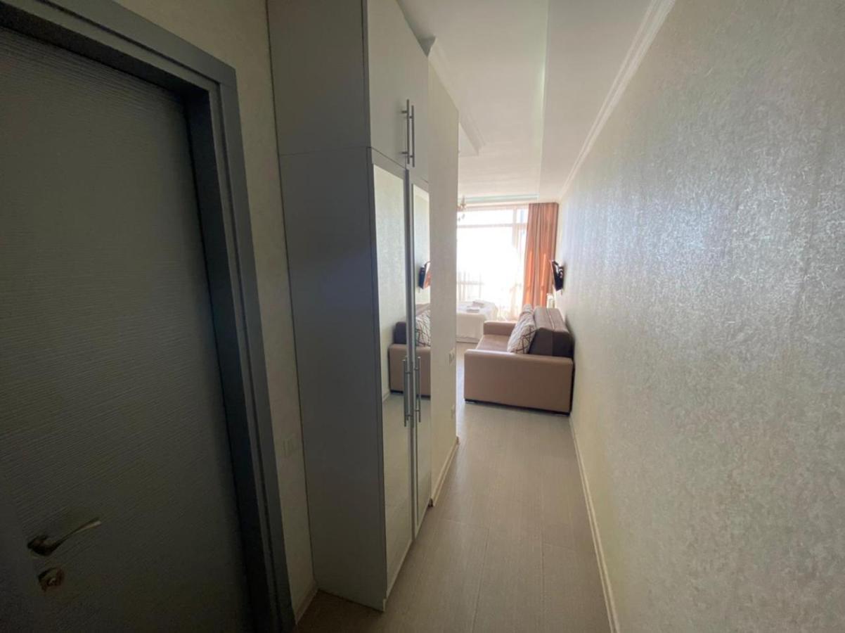 Cozy Studio Apartment-Sea View Batumi Eksteriør billede